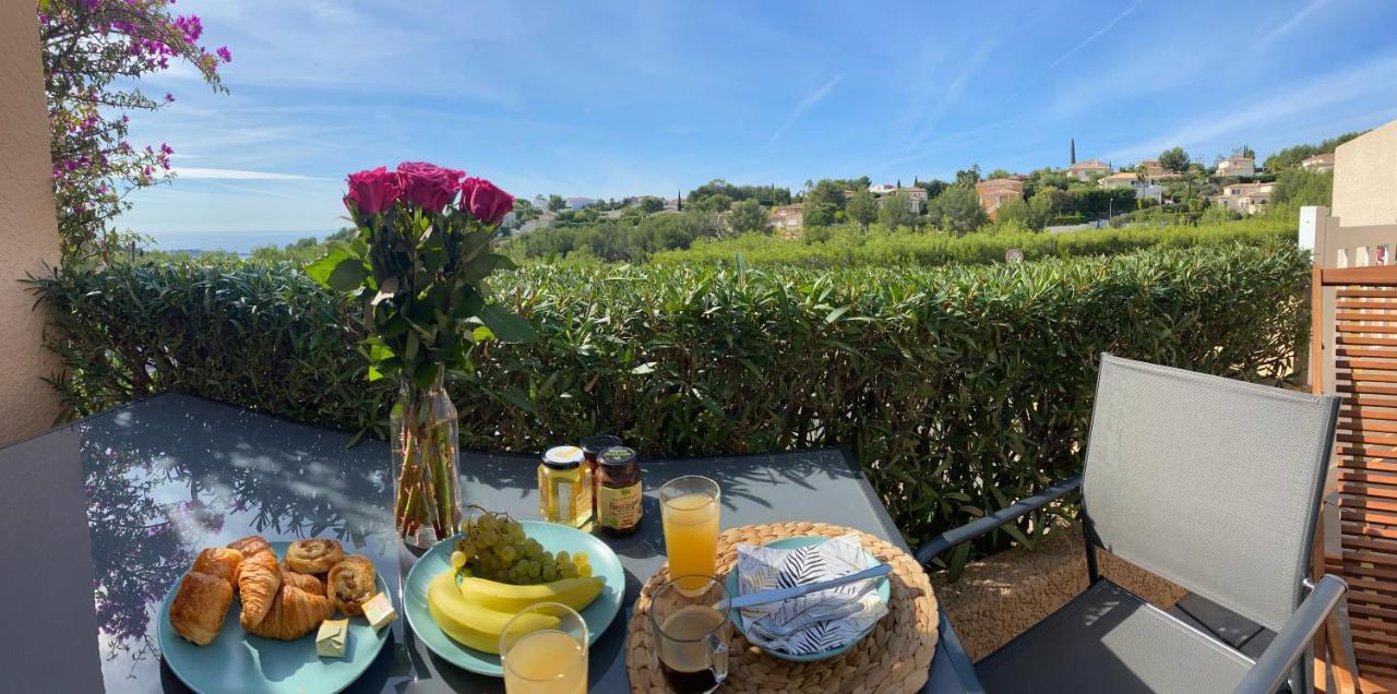 Spa & Vue Mer - Les O De Bandol Kültér fotó