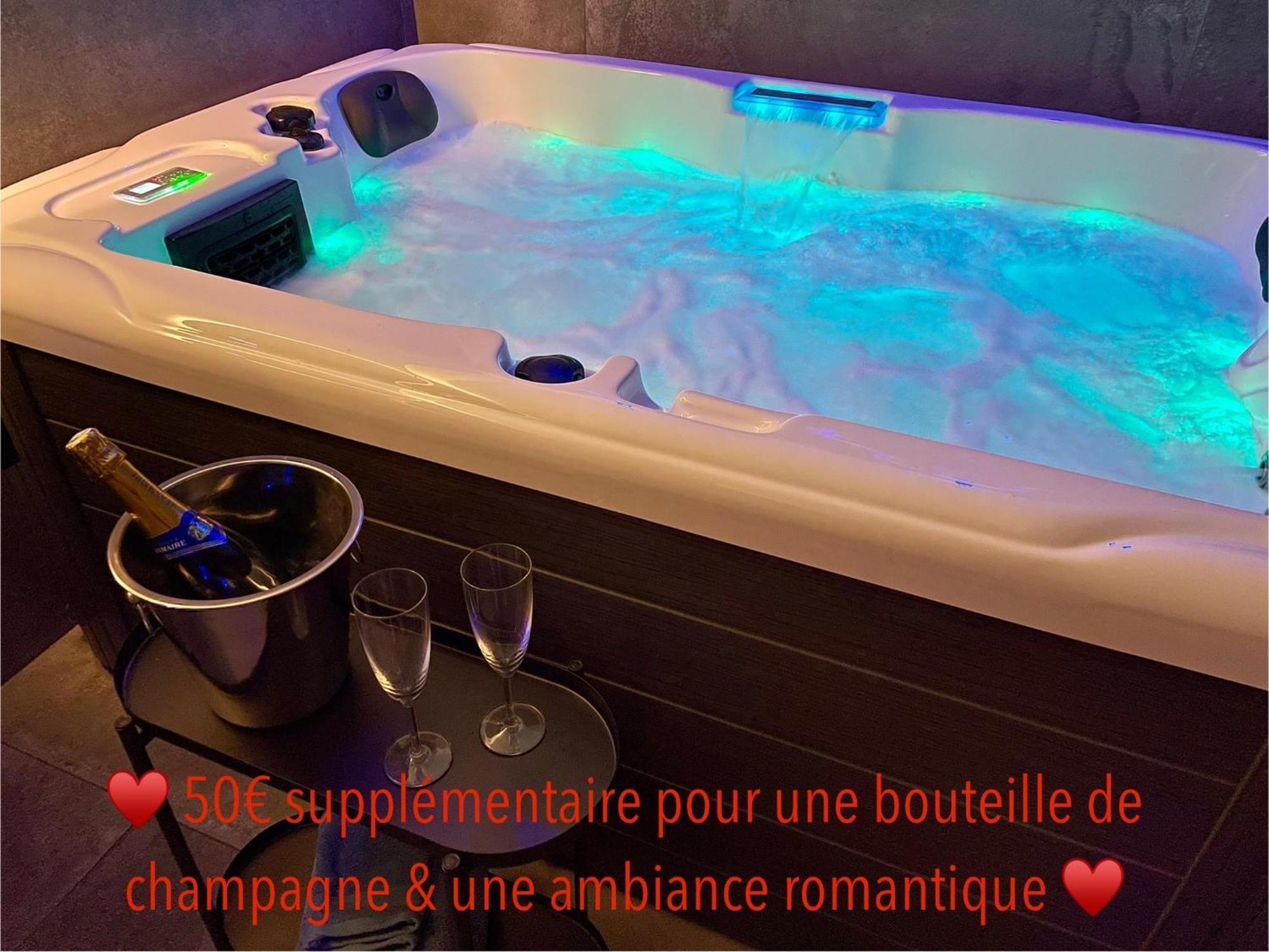 Spa & Vue Mer - Les O De Bandol Kültér fotó